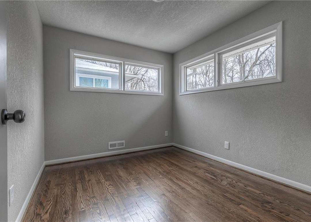 7307 E 108th Terrace — photo 14