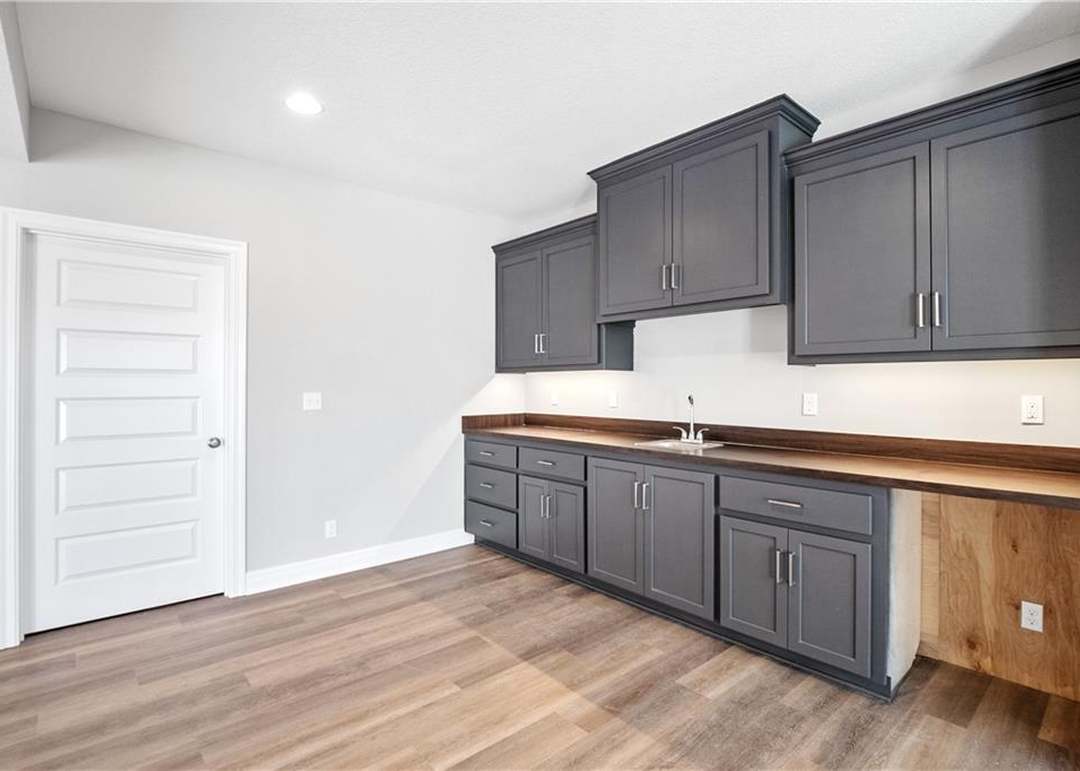 25437 W 149th Terrace — photo 14