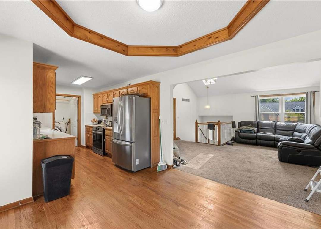 821 NE Michael Drive — photo 12