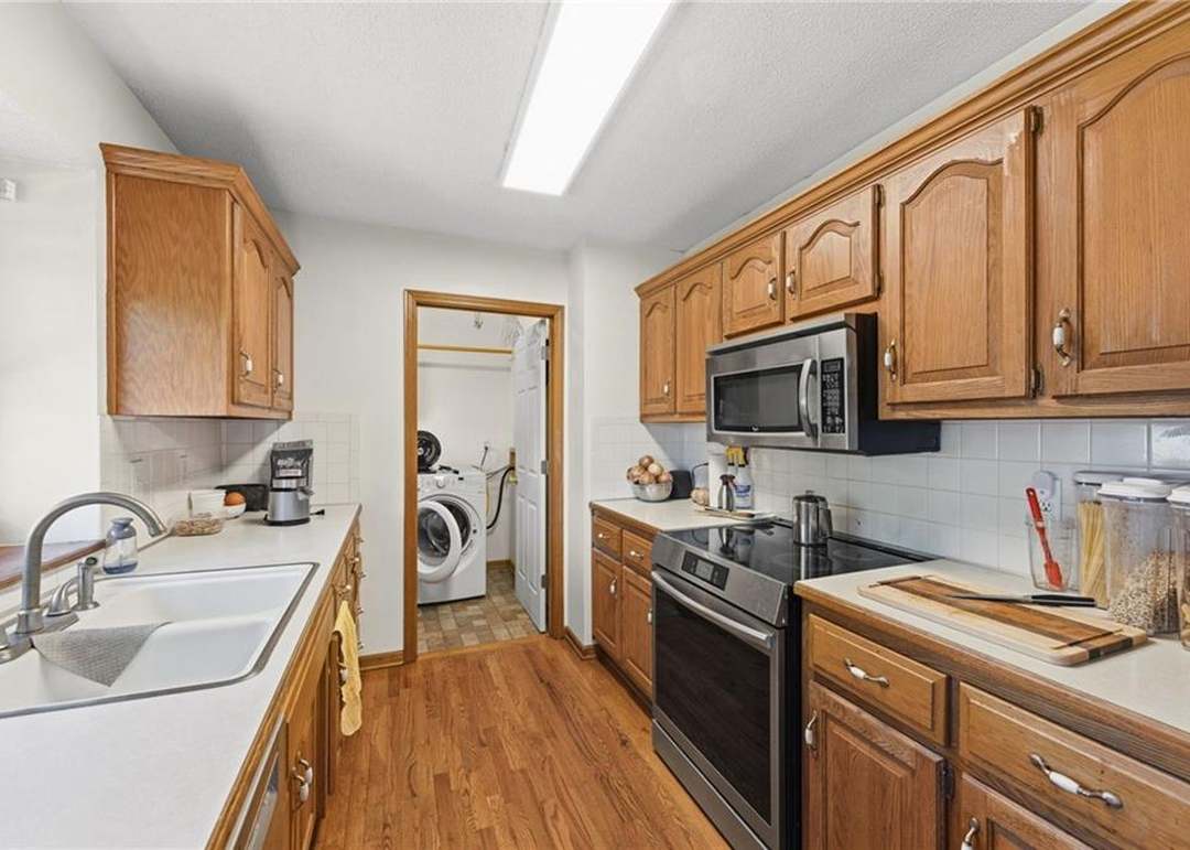 821 NE Michael Drive — photo 15