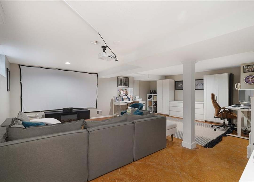 5212 Delmar Street — photo 5