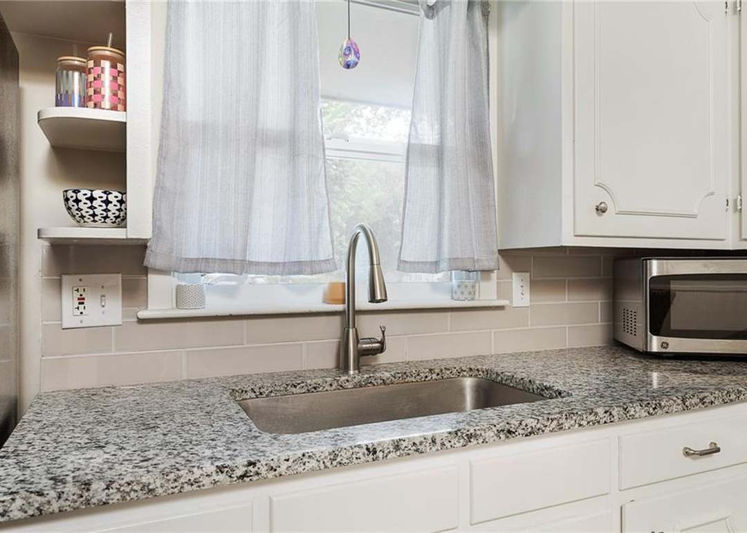 5212 Delmar Street — photo 22