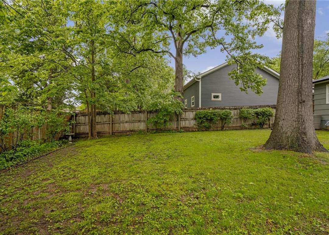 5212 Delmar Street — photo 48