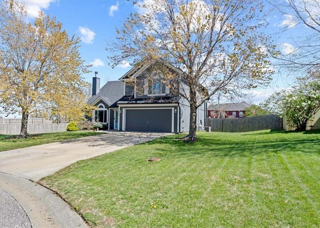 5533 Apache Court — photo 8