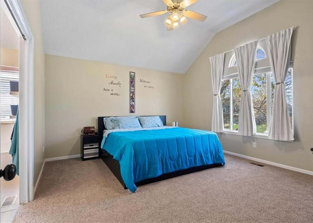 5533 Apache Court — photo 17