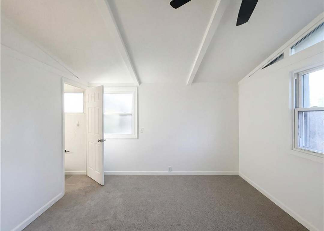 9509 Grandview Road — photo 3