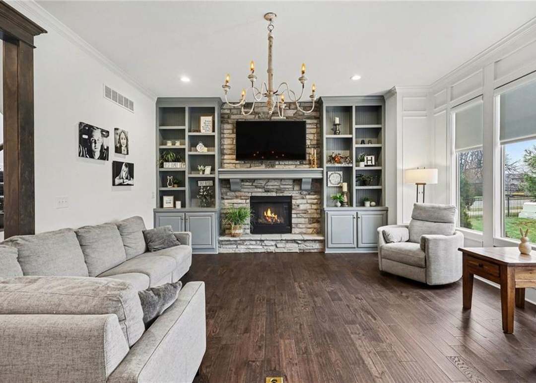 15945 W 165th Street — photo 6