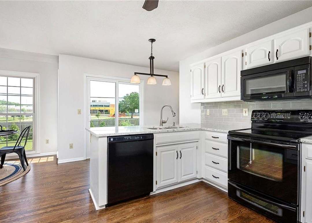 6029 W 158 Street — photo 18
