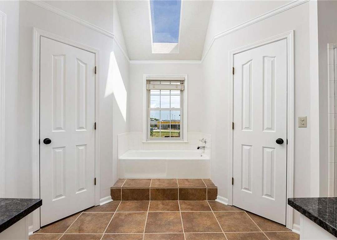 6029 W 158 Street — photo 34