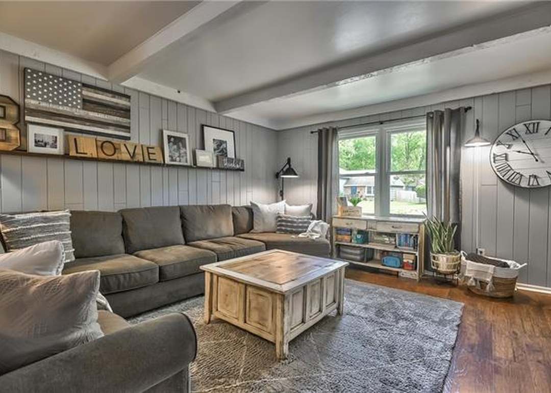 6408 W 101st Place — photo 9