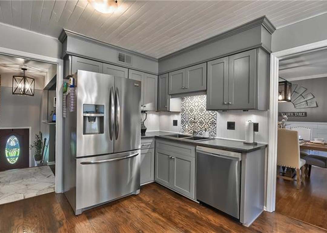 6408 W 101st Place — photo 18