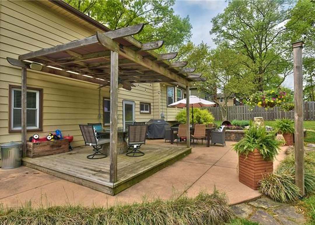 6408 W 101st Place — photo 36