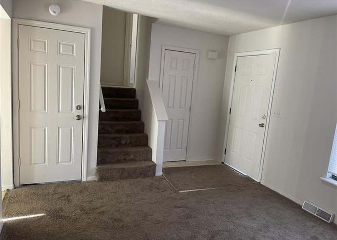 18901 E 18th Street — photo 2