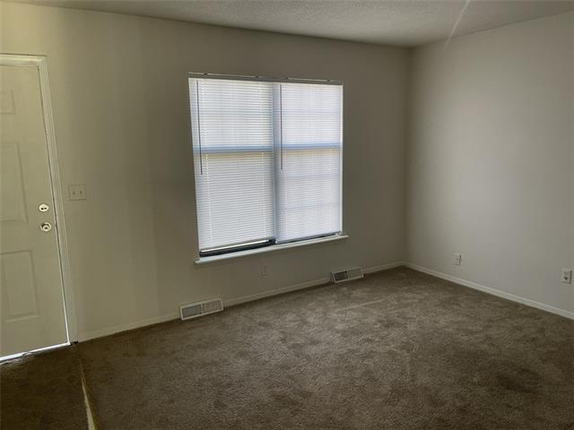 18901 E 18th Street — photo 10