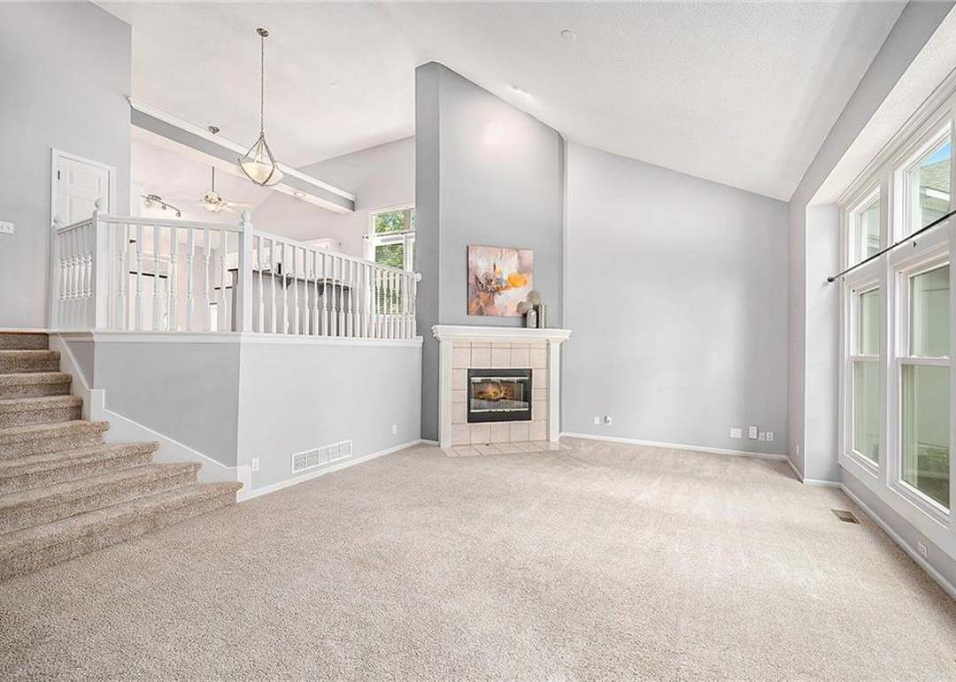 7224 Widmer Road — photo 8