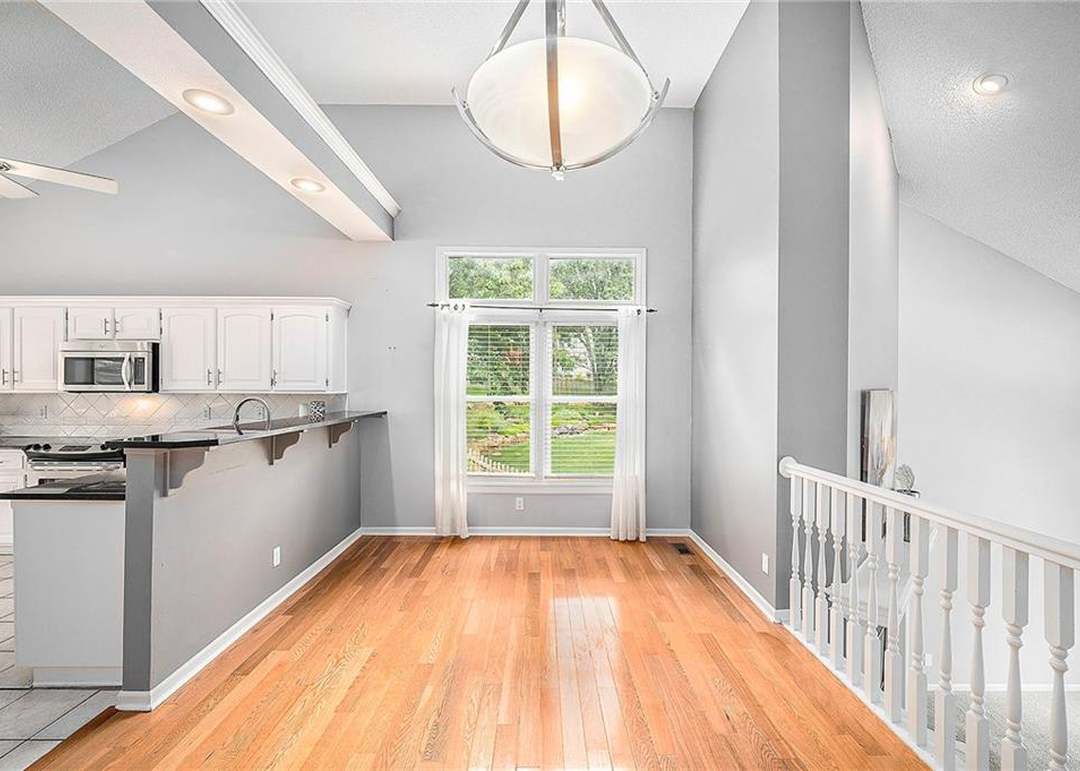 7224 Widmer Road — photo 12