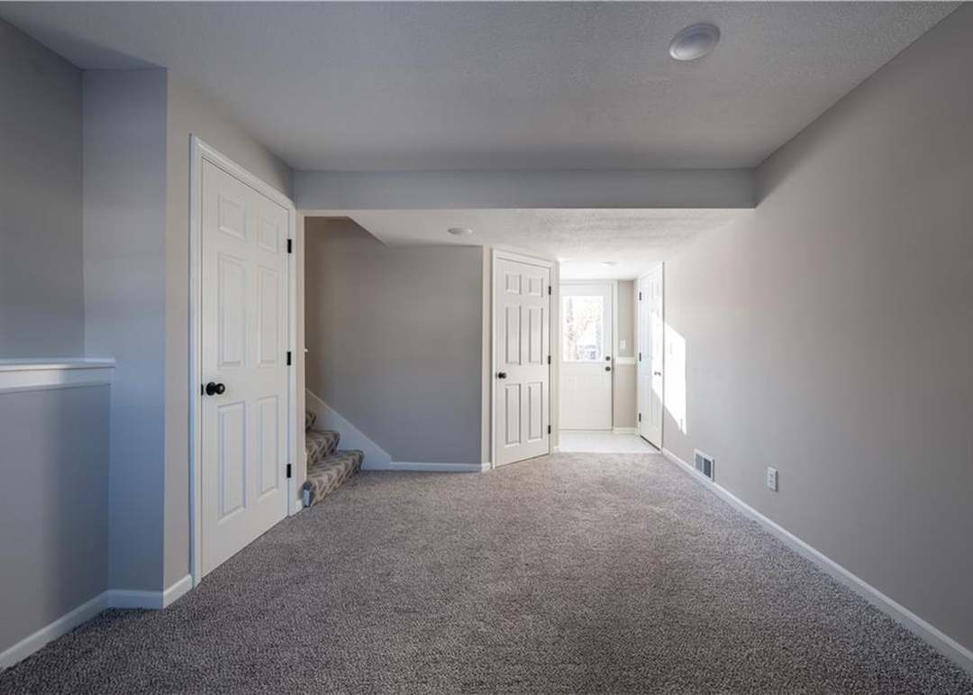 8109 E 133 Terrace — photo 32